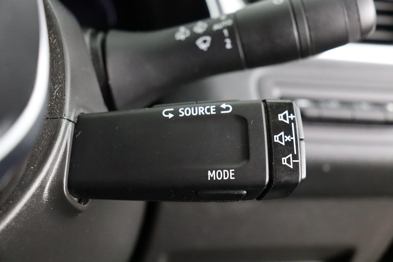 Used Renault Captur 2023 for sale - 77909440: Photo 20