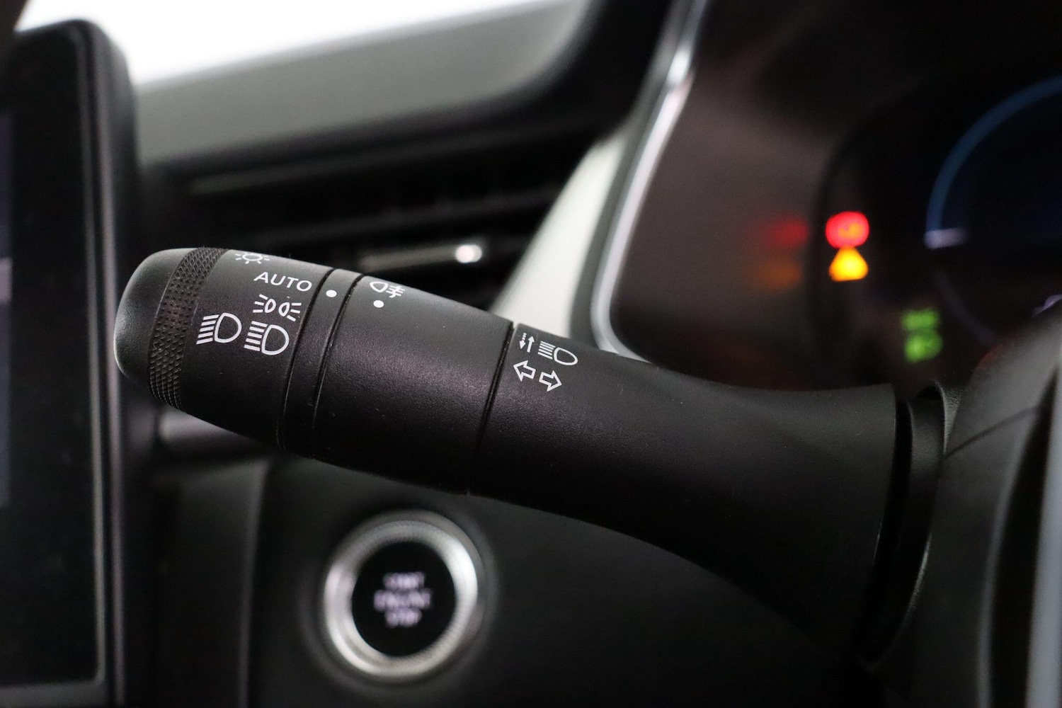 Used Renault Captur 2023 for sale - 77909440: Photo 21