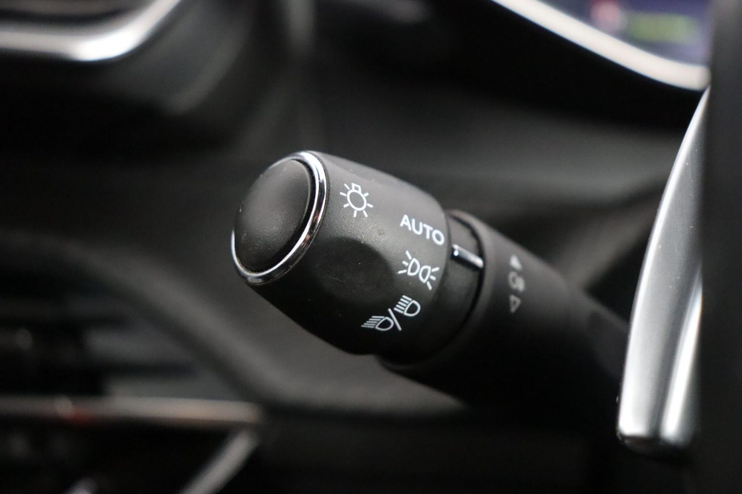 Used Peugeot 2008 2023 for sale - 78184213: Photo 21