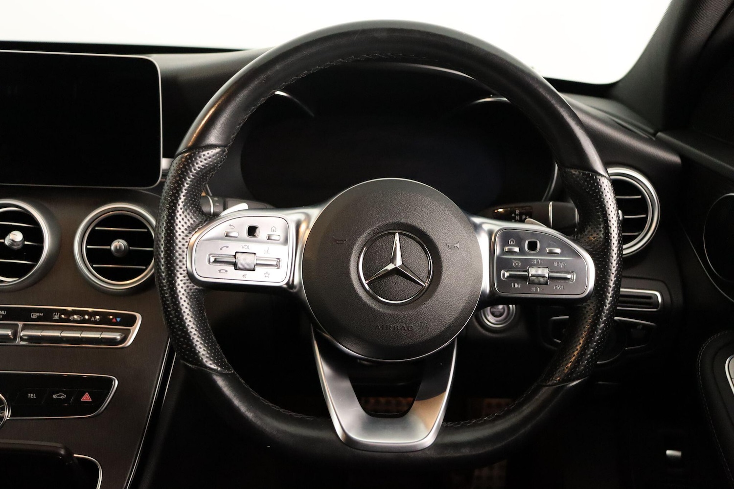 Used Mercedes-Benz C Class 2021 for sale - 76899630: Photo 9