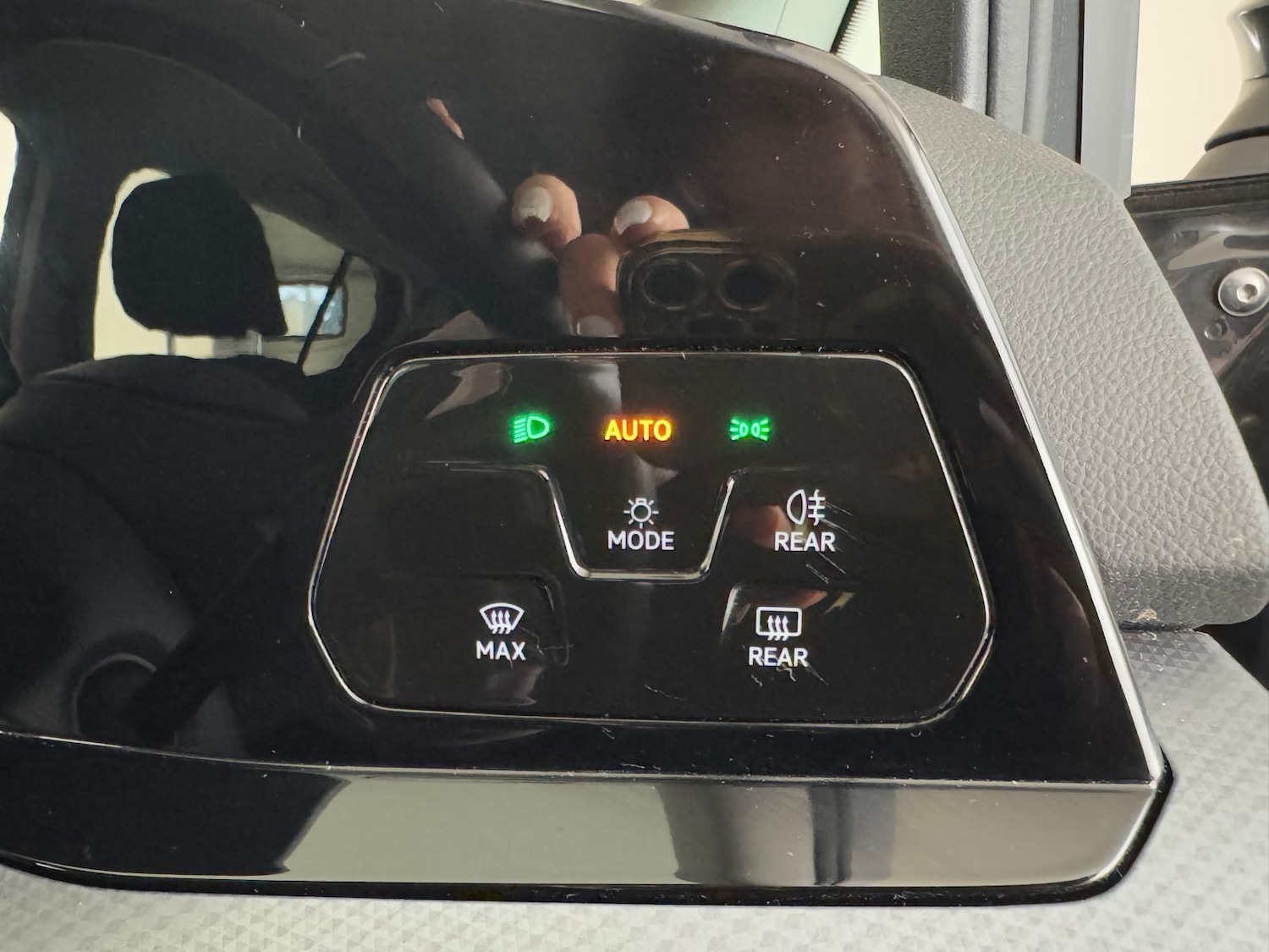 Vehicle 28