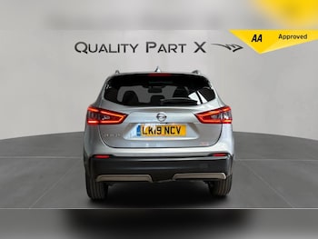 Used Nissan Qashqai 2019 for sale - 74920557: Photo