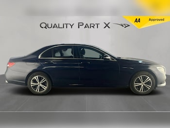 Used Mercedes-Benz E-Class 2020 for sale - 76136193: Photo 2