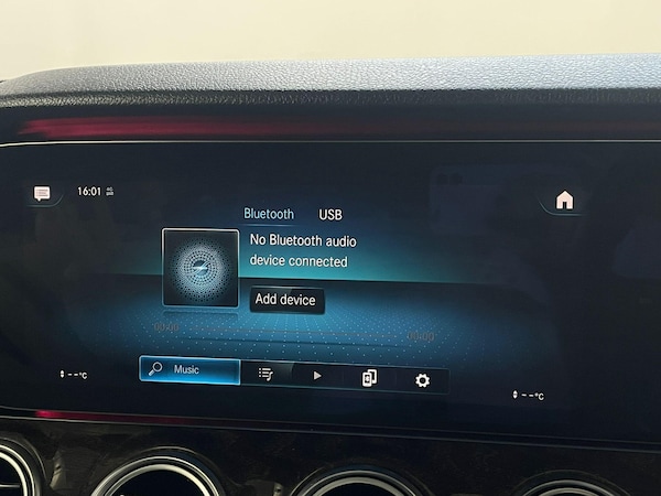 Used Mercedes-Benz E-Class 2020 for sale - 76136193: Photo 38
