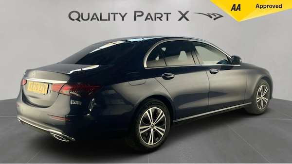 Used Mercedes-Benz E-Class 2020 for sale - 76136193: Photo 3