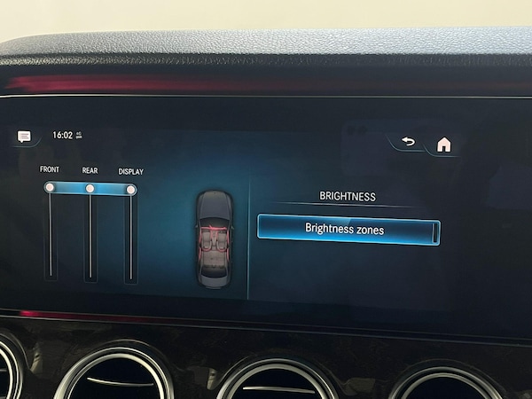 Used Mercedes-Benz E-Class 2020 for sale - 76136193: Photo 43