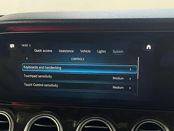 Used Mercedes-Benz E-Class 2020 for sale - 76136193: Photo 48
