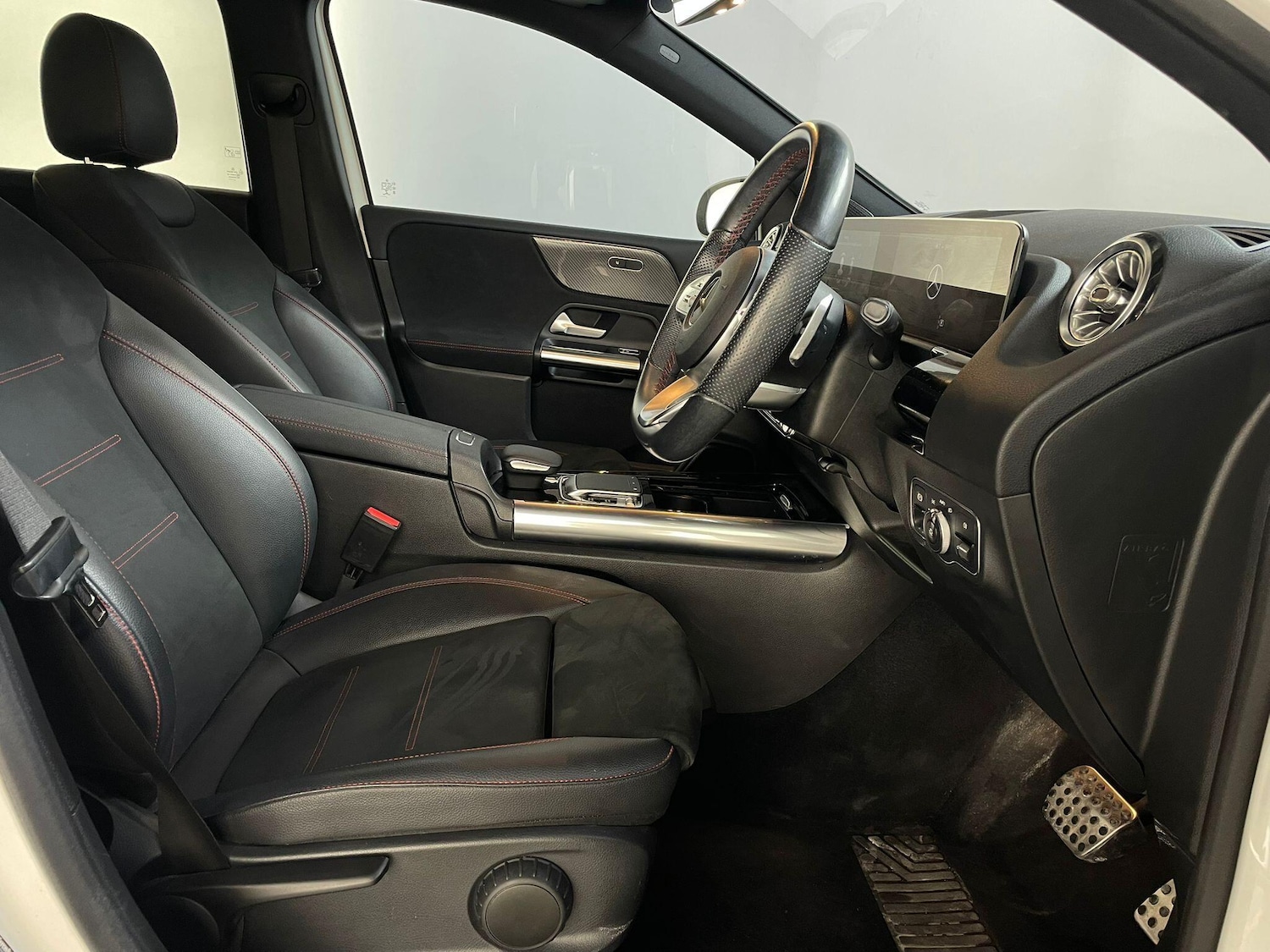 Used Mercedes-Benz B Class 2019 for sale - 76151205: Photo 11