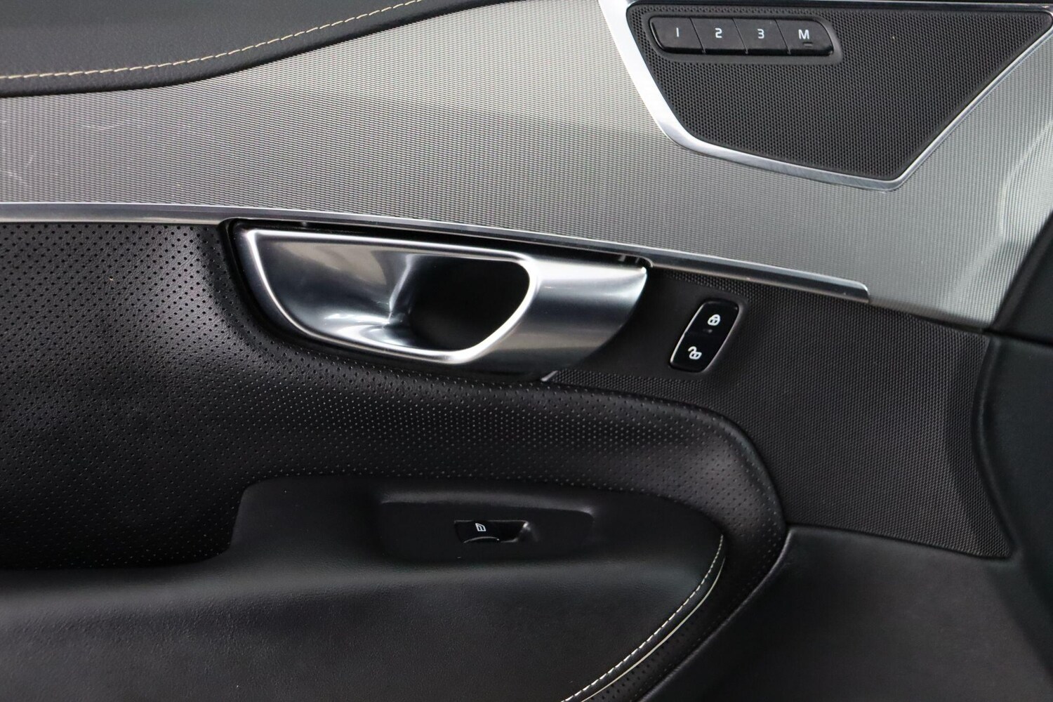 Used Volvo XC90 2021 for sale - 77958538: Photo 25