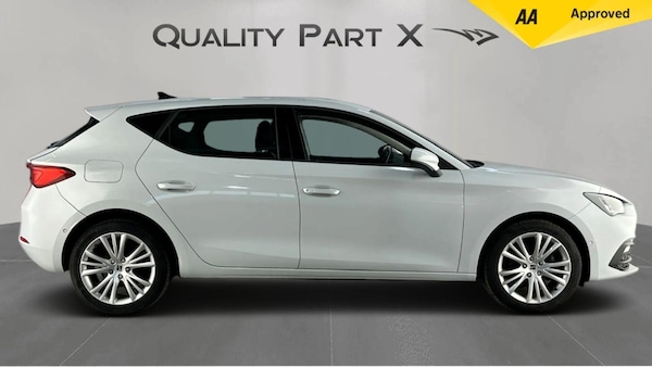 Used SEAT Leon 2023 for sale - 75623732: Photo 2