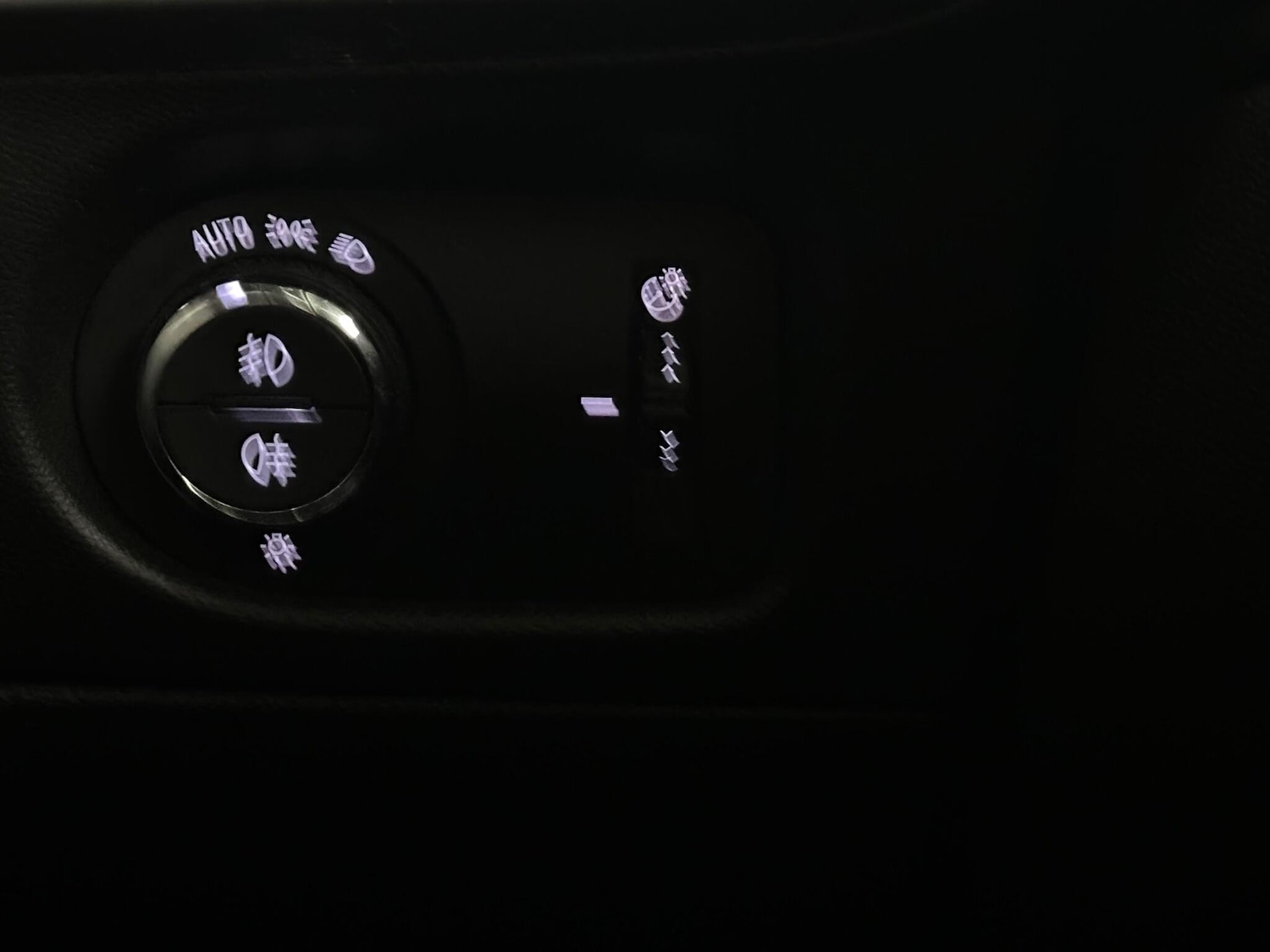 Used Vauxhall Mokka 2023 for sale - 76360619: Photo 20