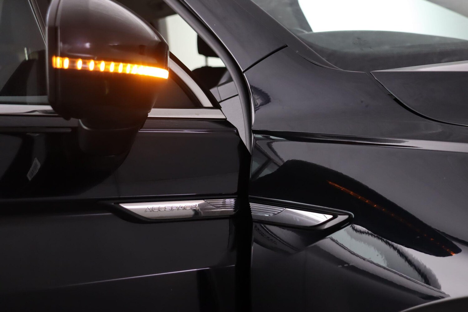 Used Volkswagen Tiguan Allspace 2023 for sale - 77131029: Photo 27