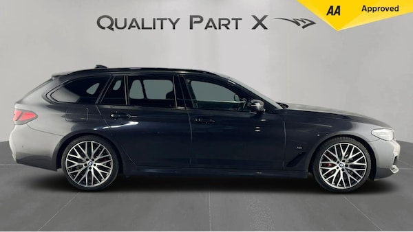 Used BMW 5 Series 2021 for sale - 76084071: Photo 2