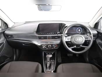 Used Hyundai i20 2024 for sale - 79686793: Photo