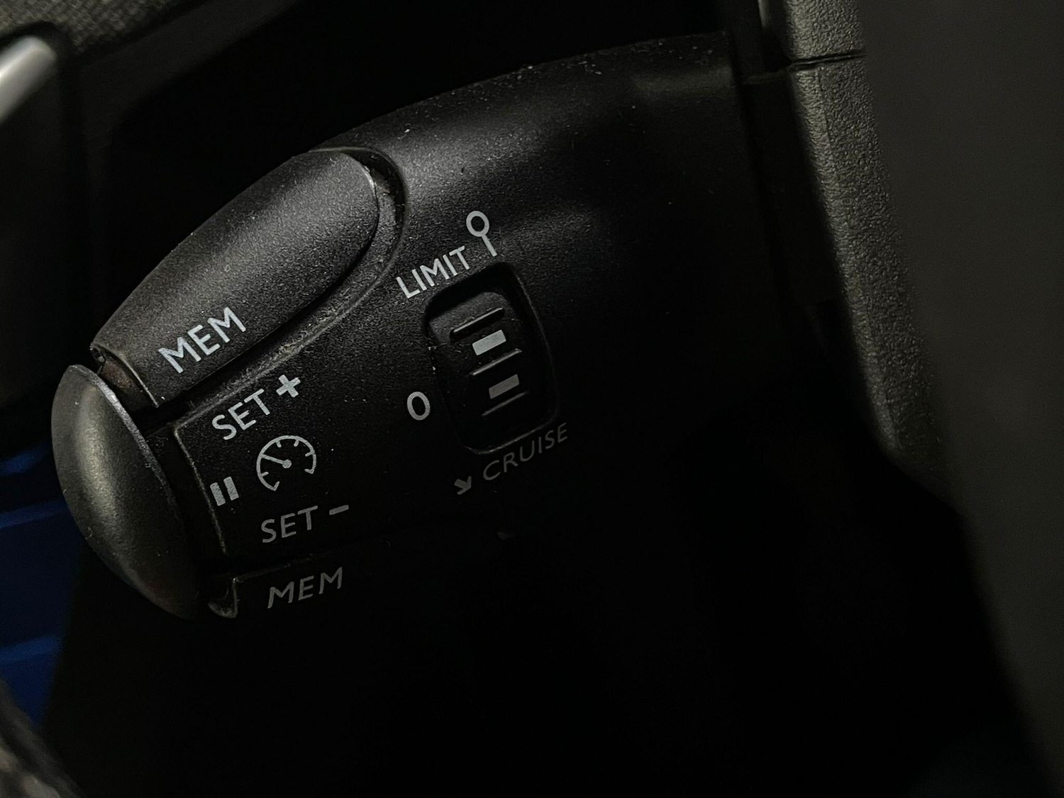 Used Peugeot 5008 2018 for sale - 77021248: Photo 20