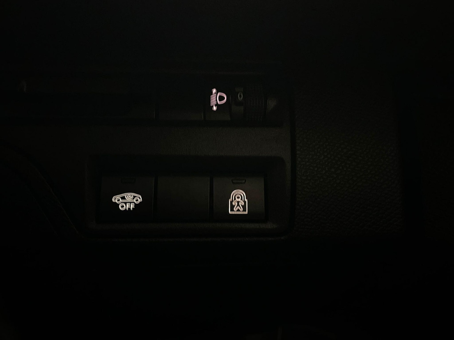 Used Peugeot 5008 2018 for sale - 77021248: Photo 22