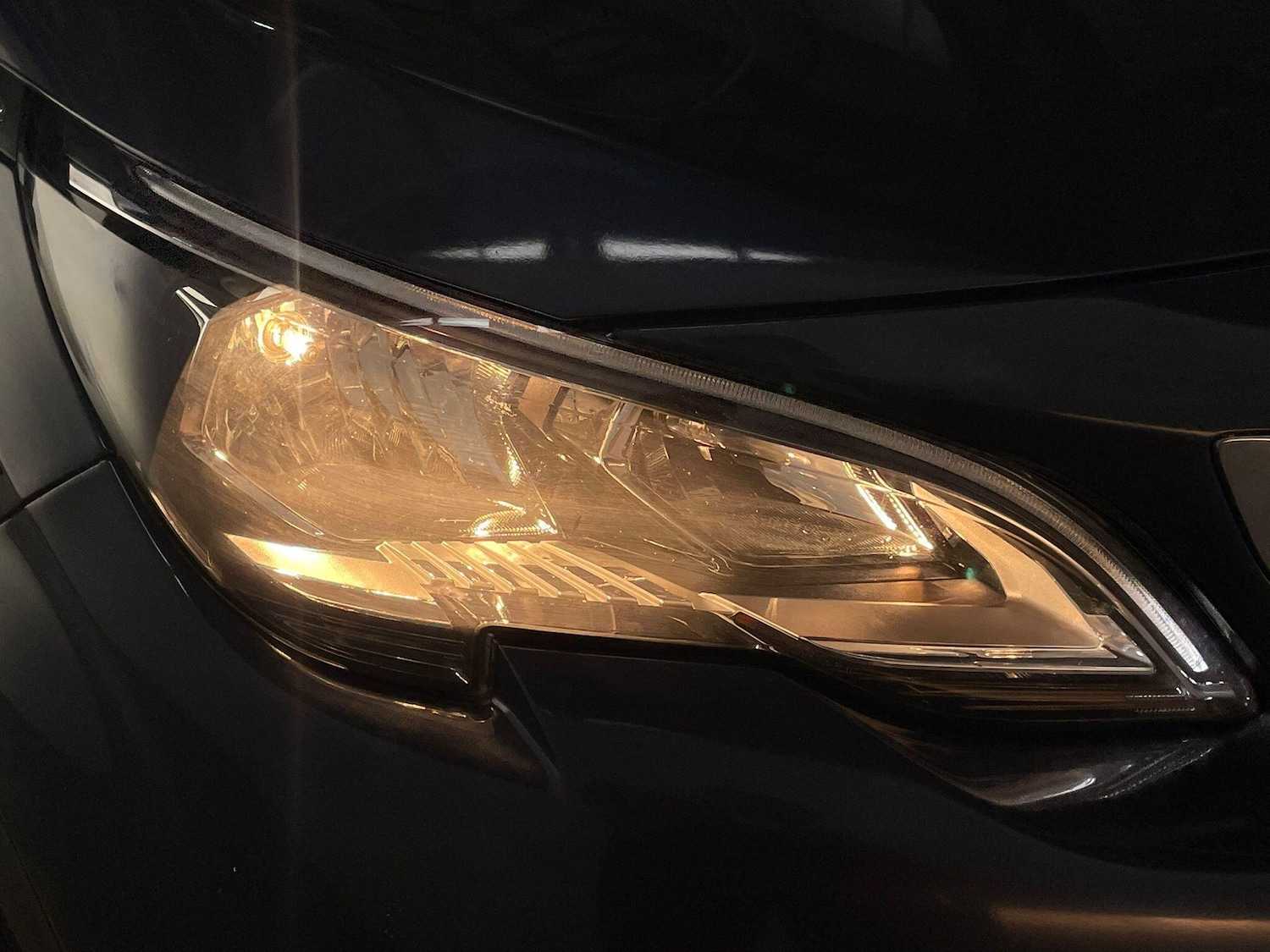 Used Peugeot 5008 2018 for sale - 77021248: Photo 26