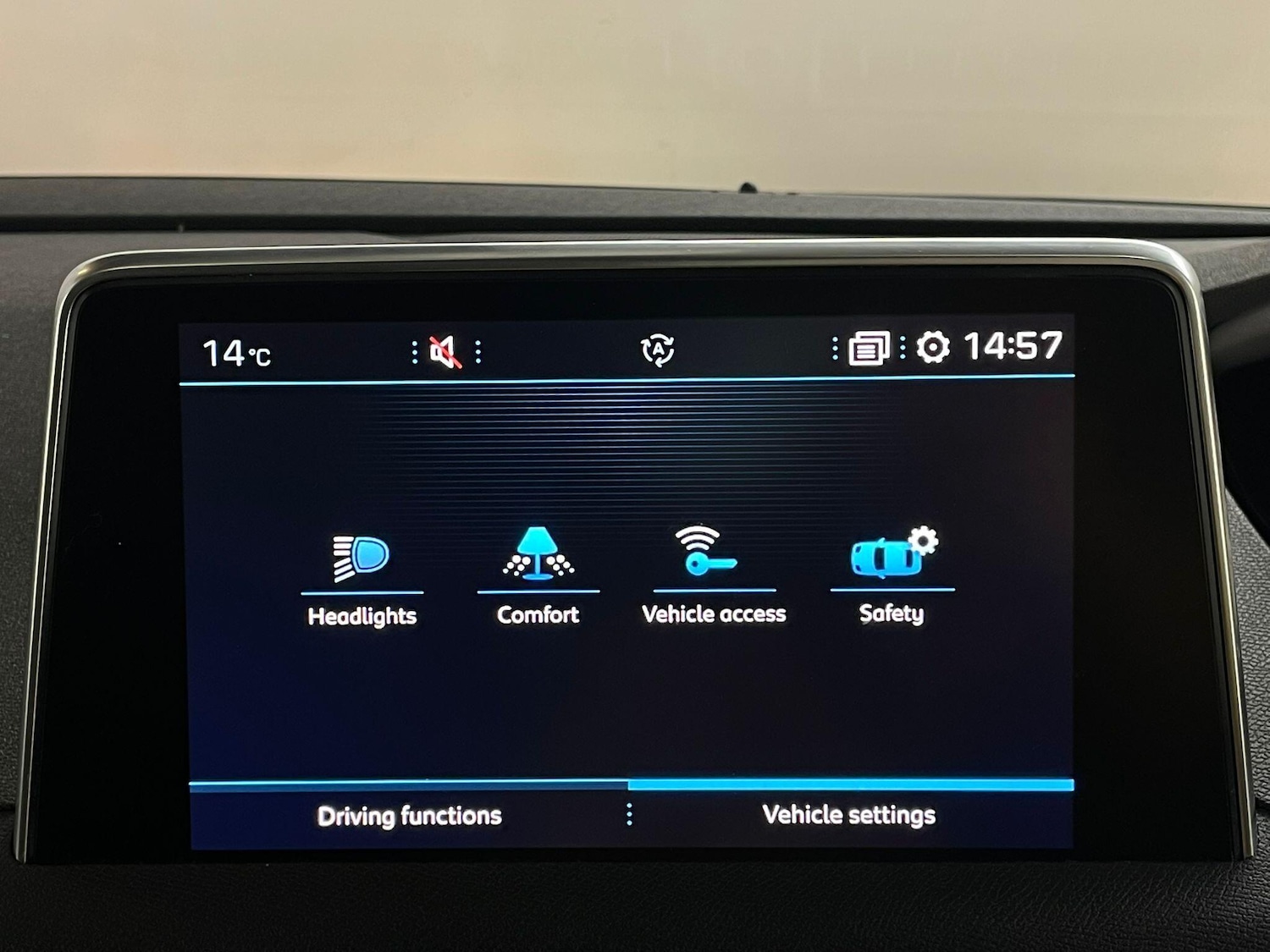 Used Peugeot 5008 2018 for sale - 77021248: Photo 40