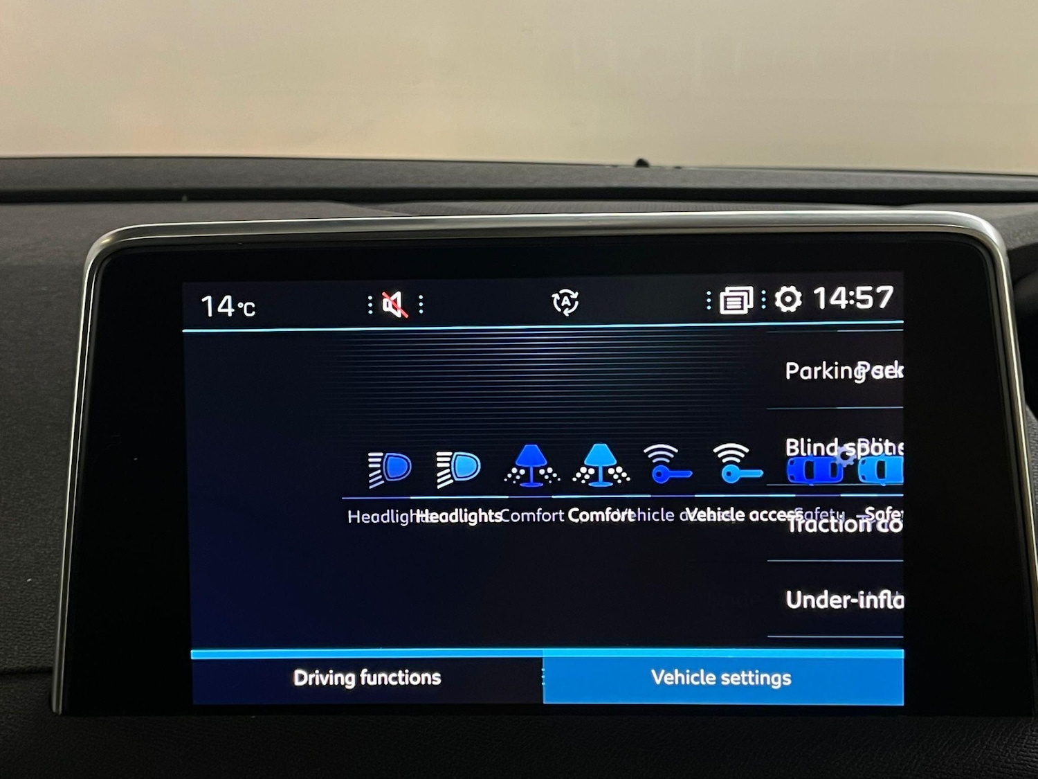 Used Peugeot 5008 2018 for sale - 77021248: Photo 42