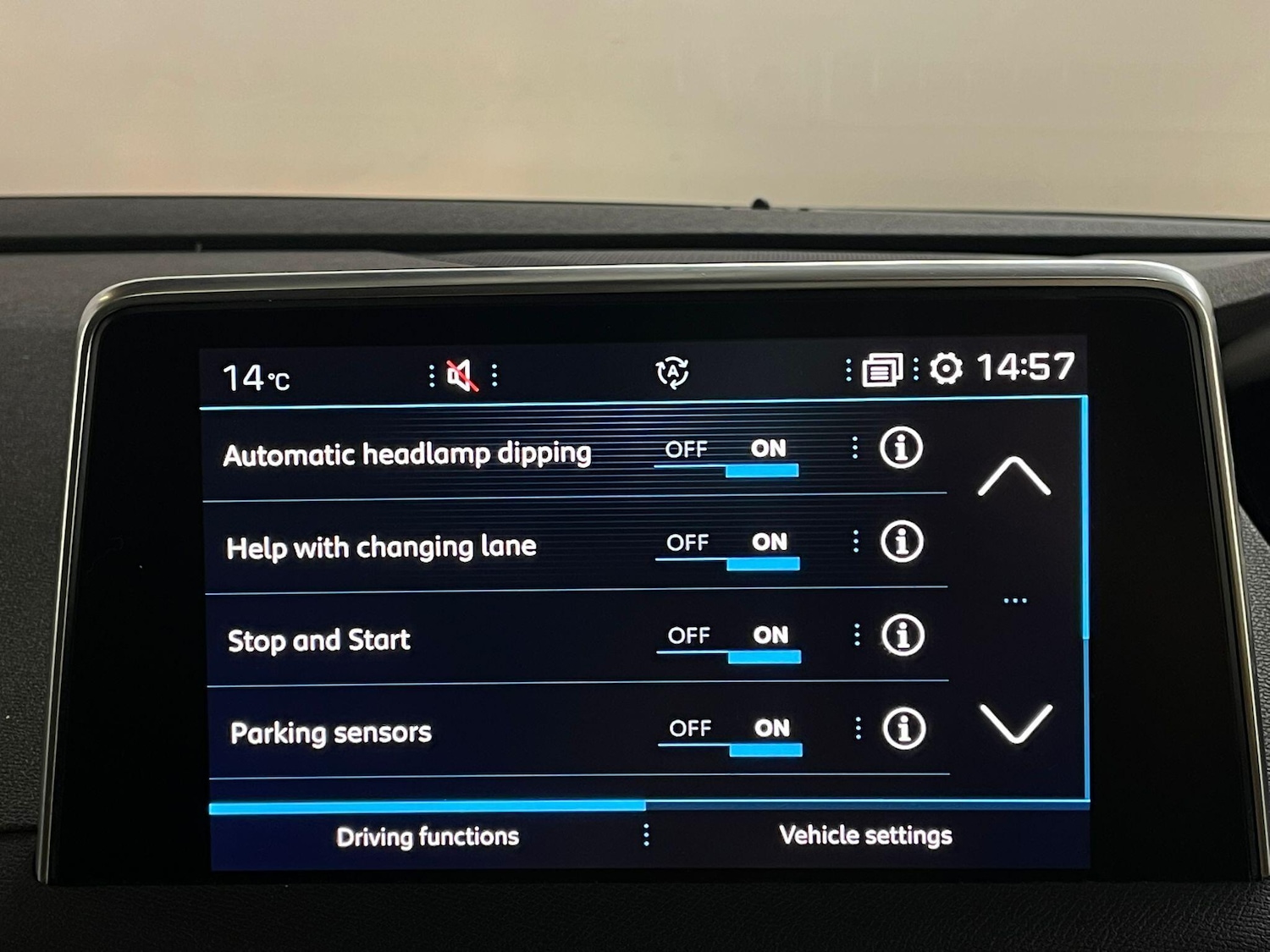 Used Peugeot 5008 2018 for sale - 77021248: Photo 44