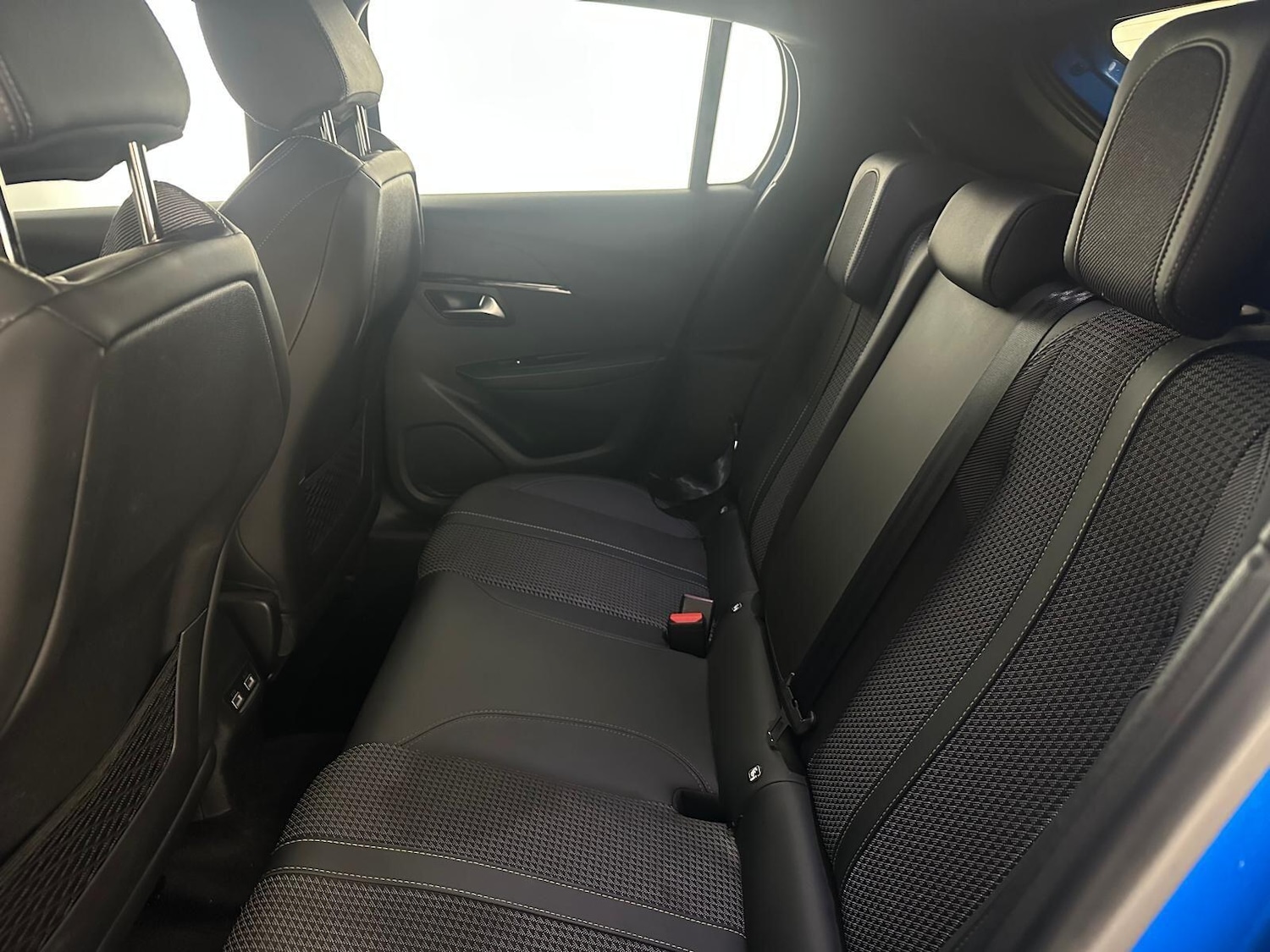 Used Peugeot E-208 2021 for sale - 76432667: Photo 13