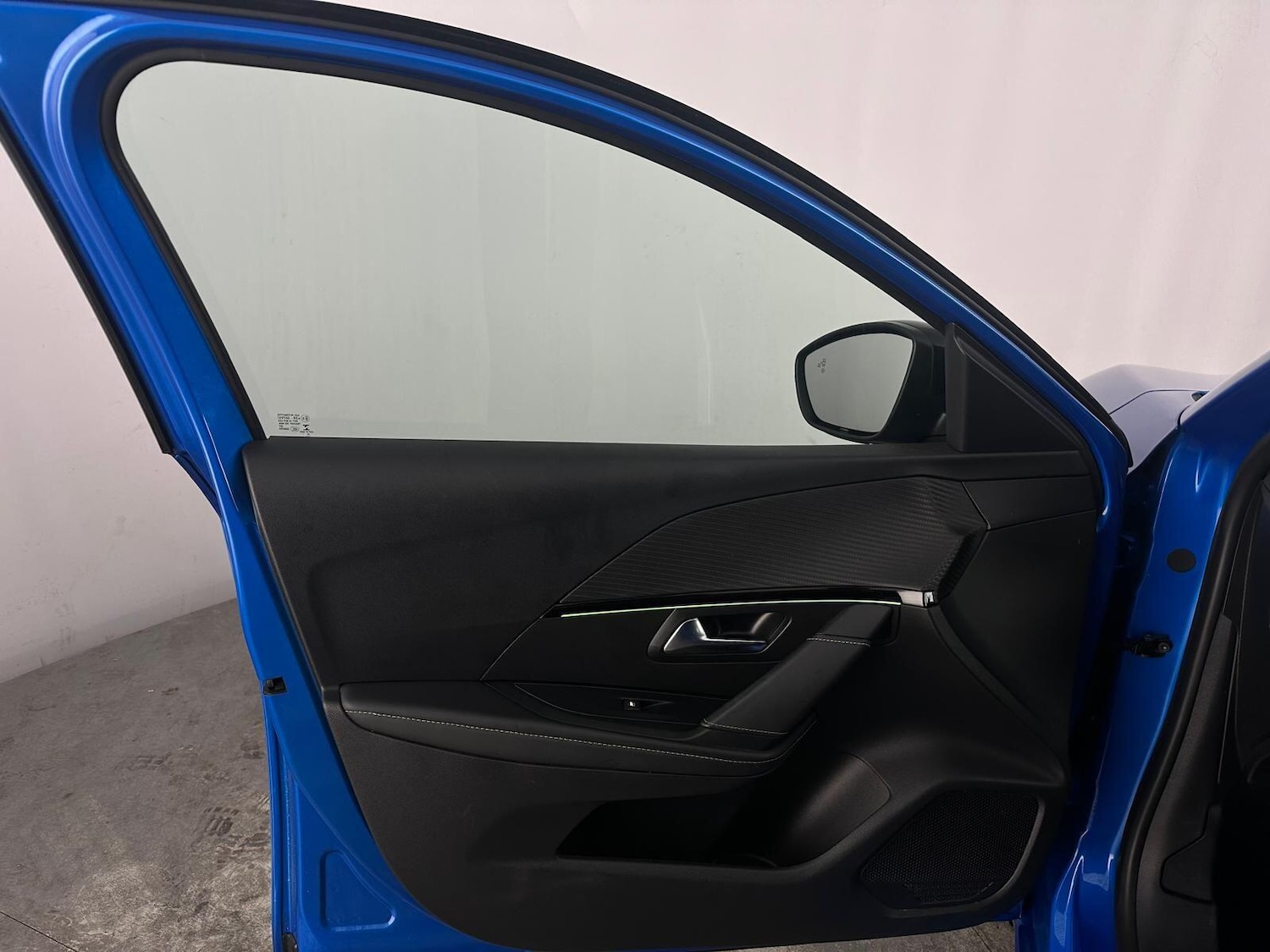 Used Peugeot E-208 2021 for sale - 76432667: Photo 25