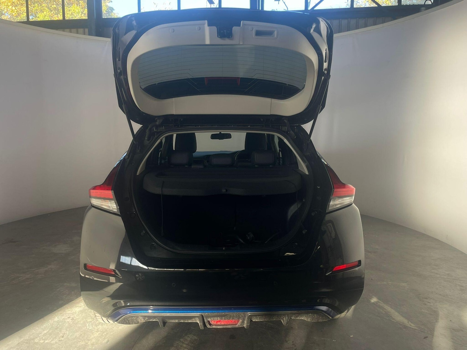 Used Nissan Leaf 2021 for sale - 76073004: Photo 35