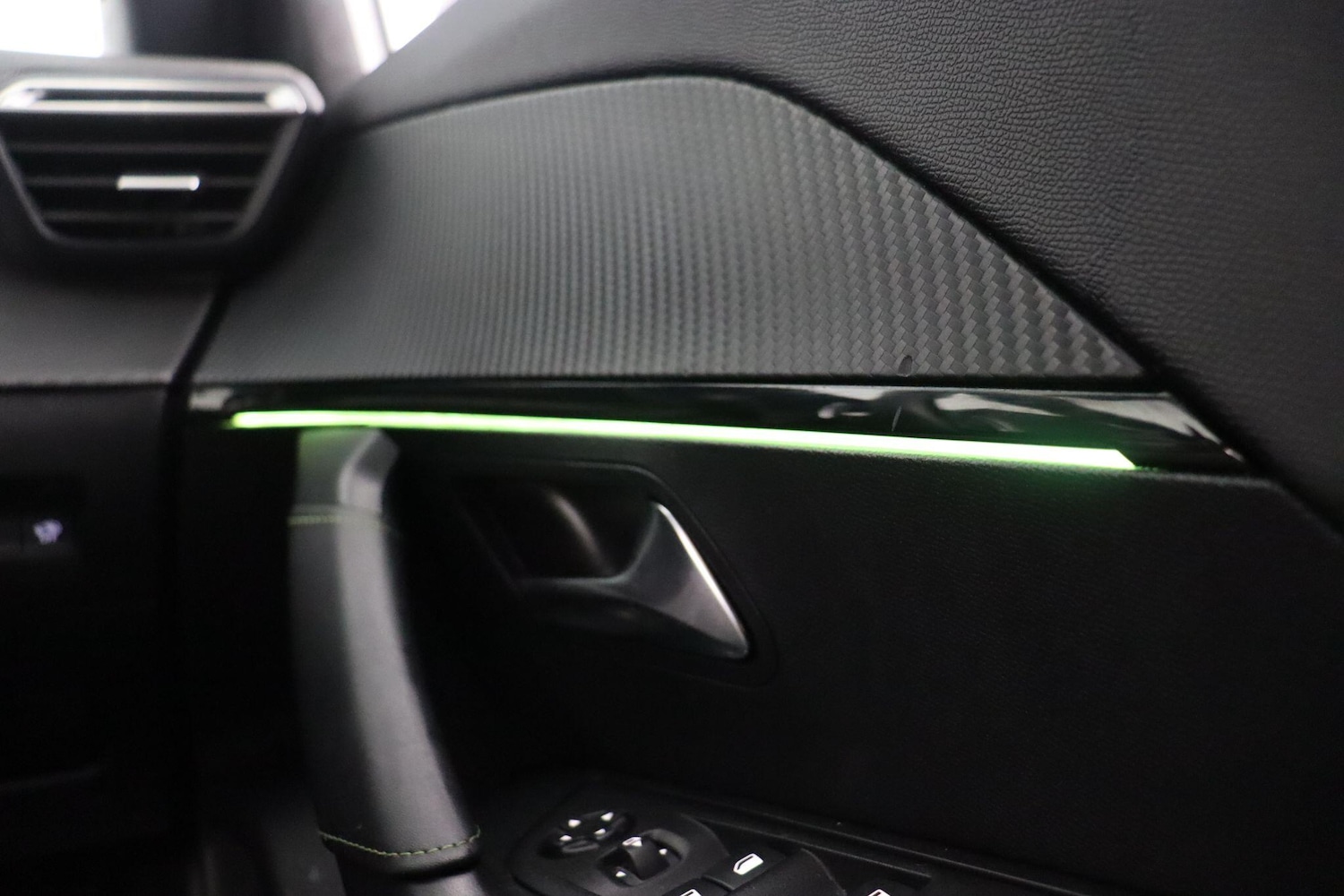 Used Peugeot 2008 2024 for sale - 76823748: Photo 20