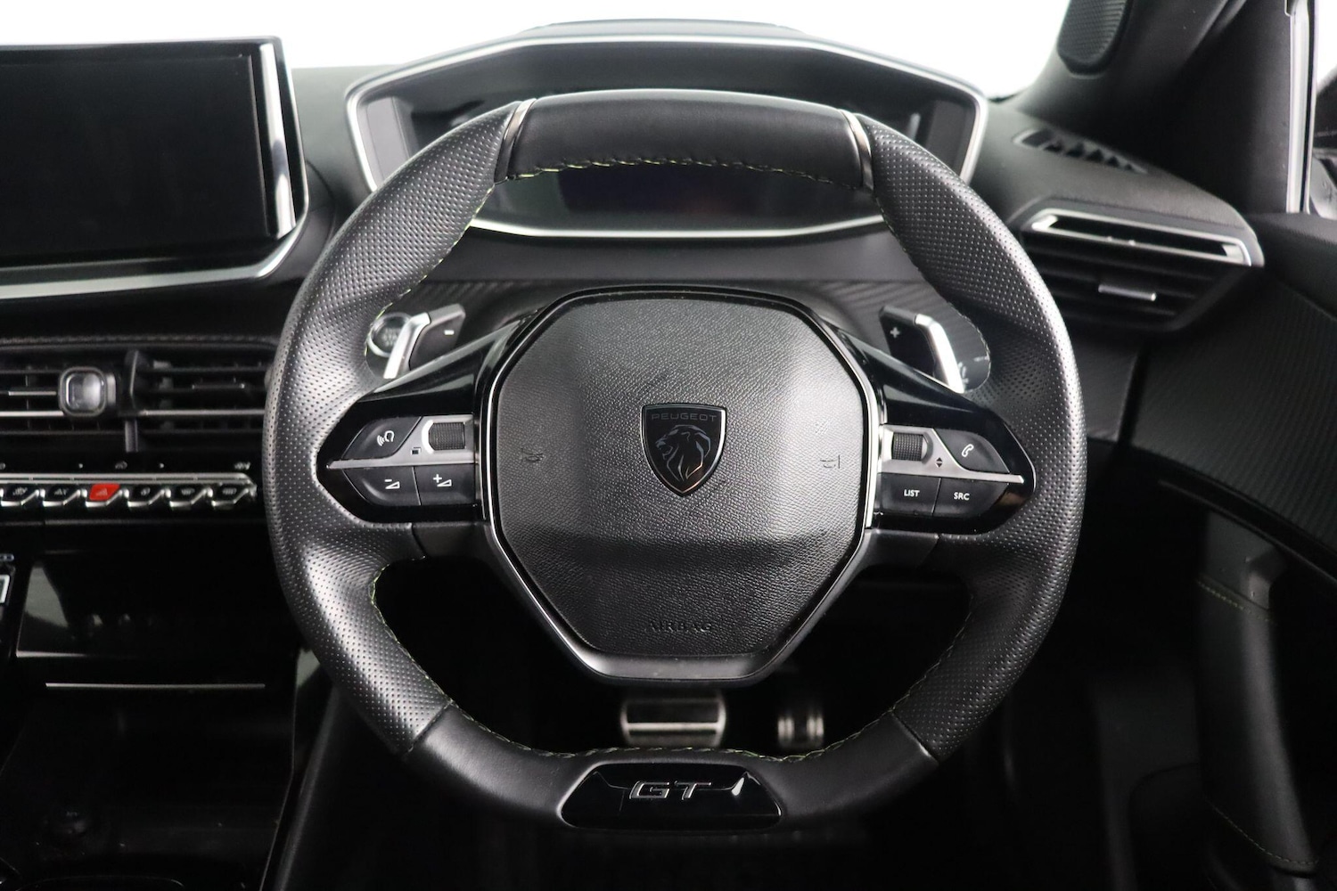 Used Peugeot 2008 2024 for sale - 76823748: Photo 9