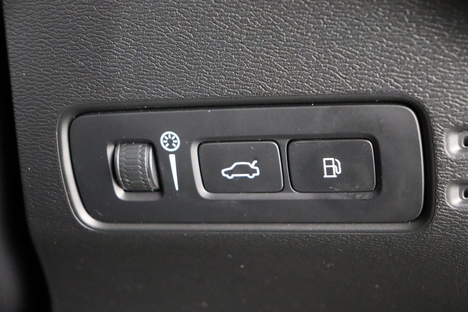 Used Volvo XC40 2021 for sale - 77359235: Photo 18