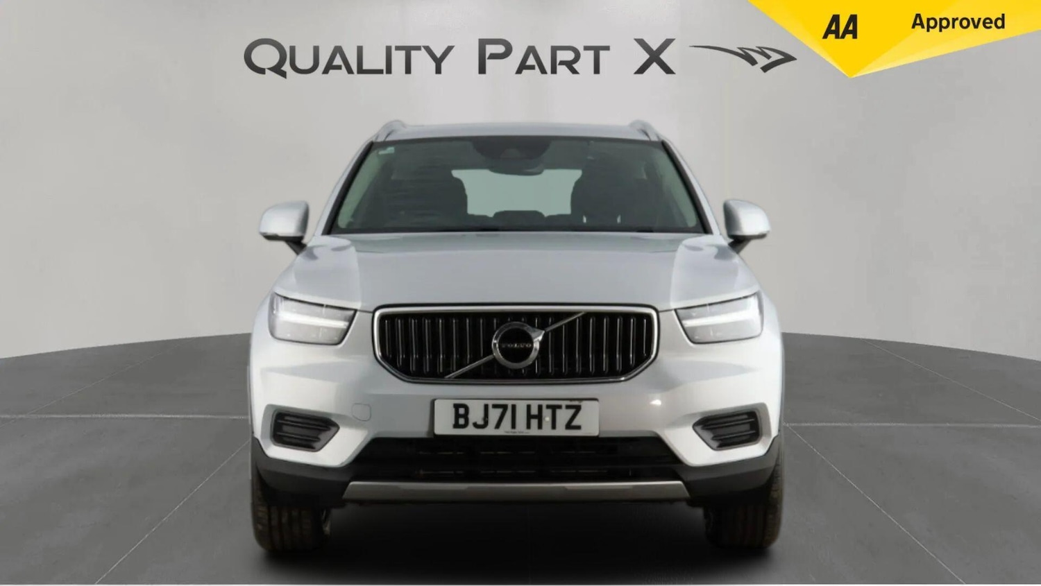 Used Volvo XC40 2021 for sale - 77359235: Photo 2