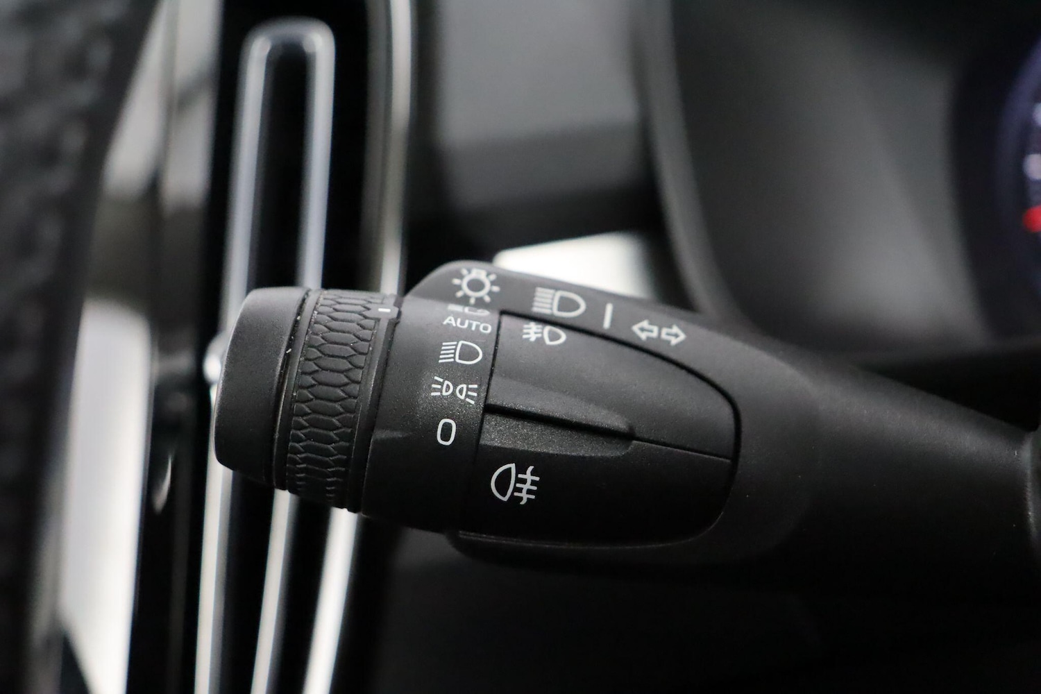 Used Volvo XC40 2021 for sale - 77359235: Photo 20