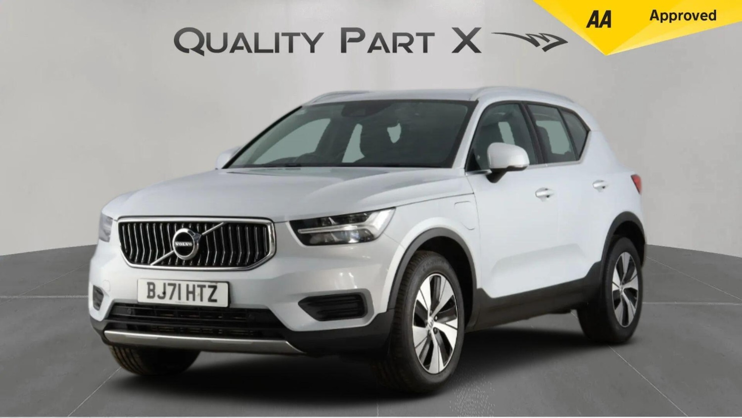 Used Volvo XC40 2021 for sale - 77359235: Photo 3