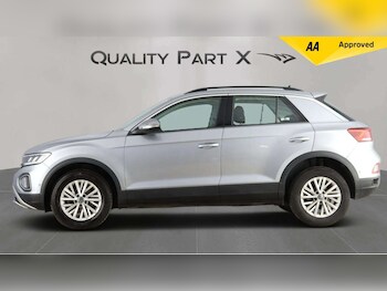 Used Volkswagen T-Roc 2023 for sale - 78258919: Photo