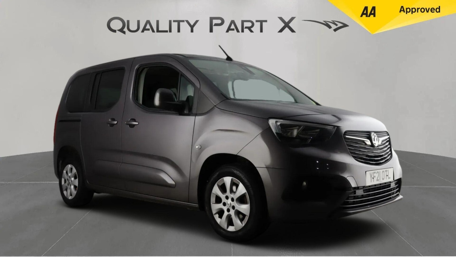 Used Vauxhall Combo Life 2021 for sale - 76701892: Photo 1