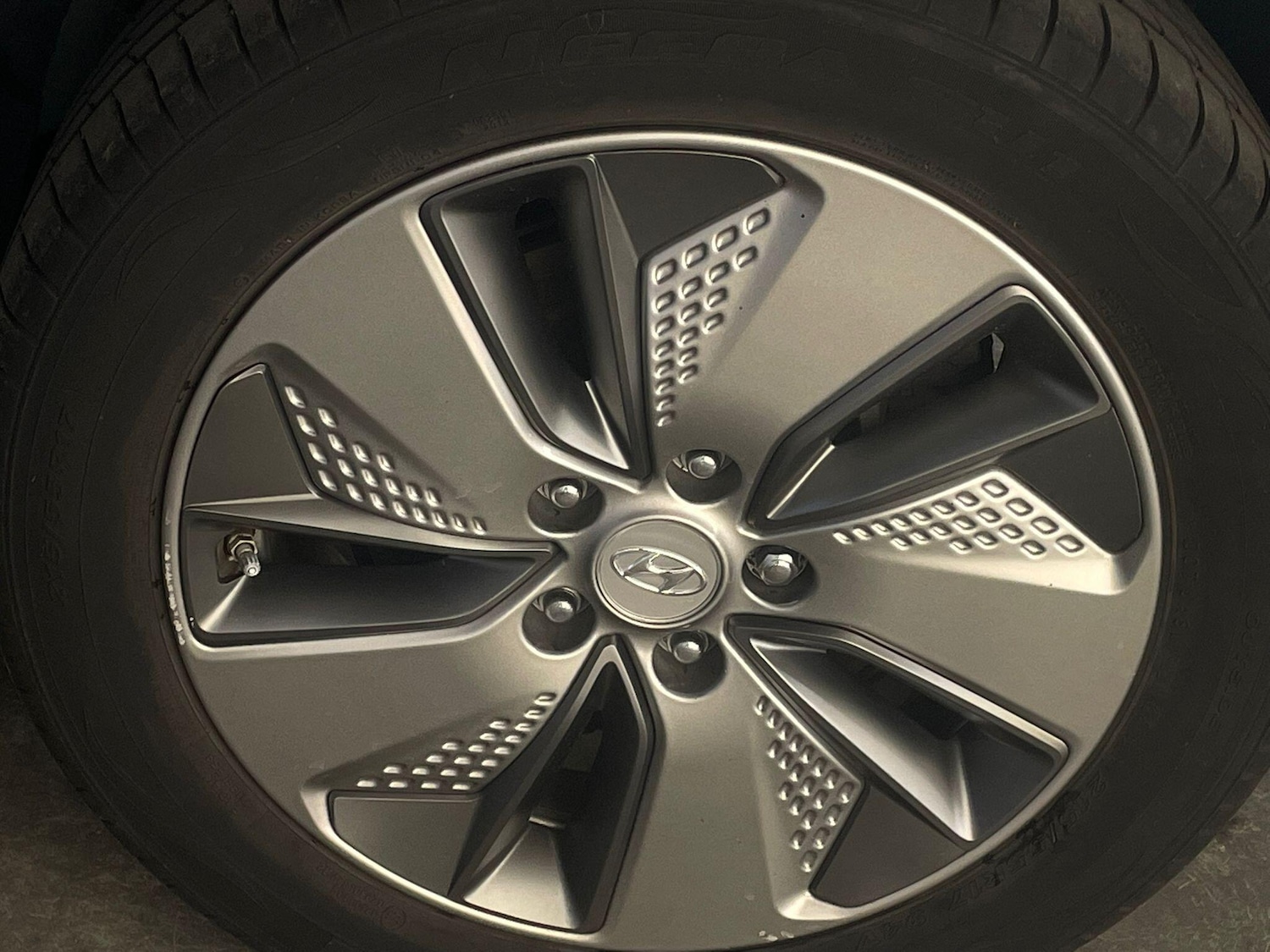 Used Hyundai KONA 2019 for sale - 76072394: Photo 31