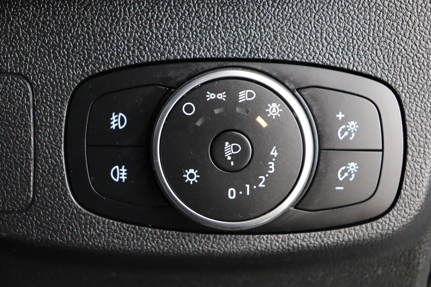 Used Ford Focus for sale - 77496680: Photo 19