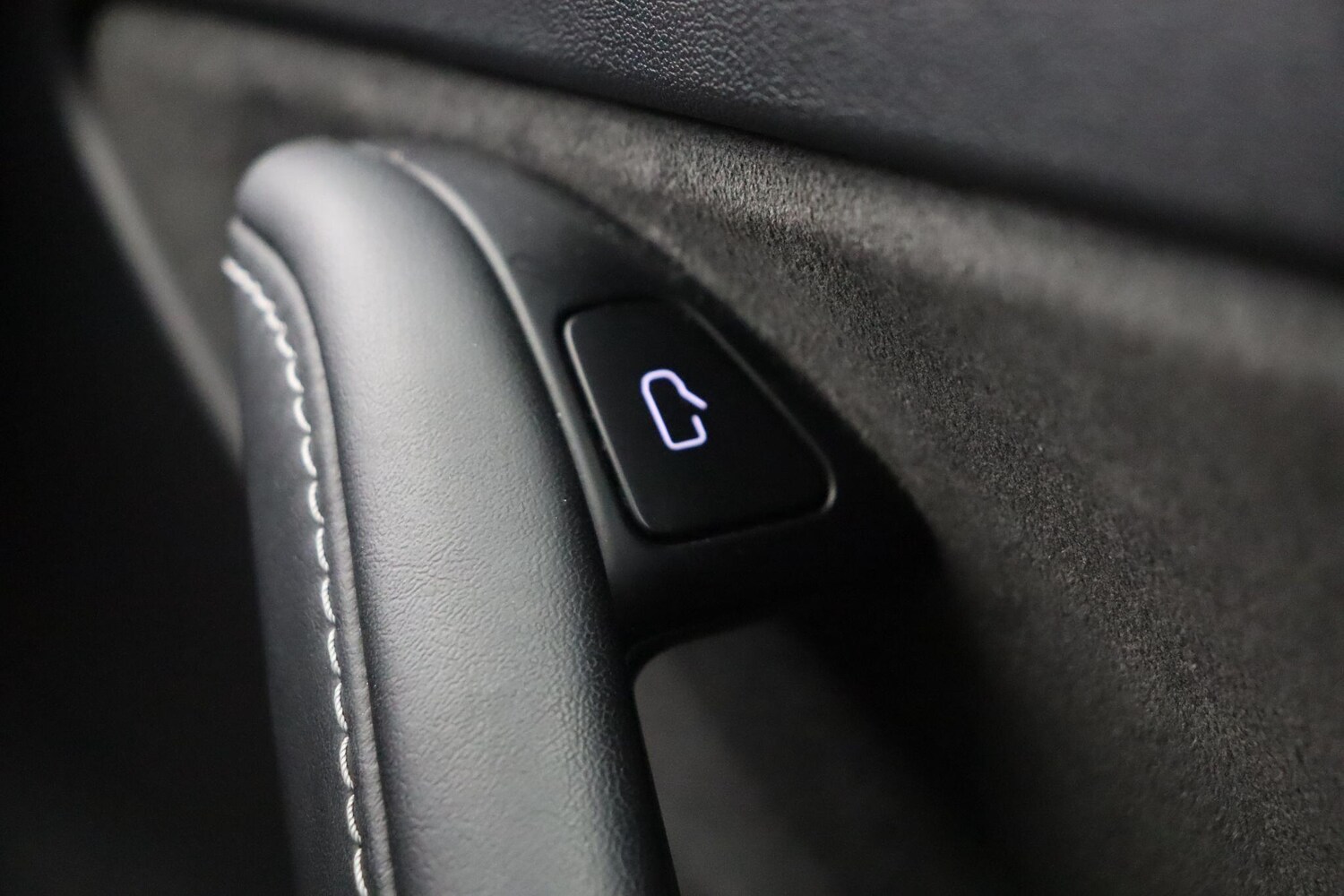 Used Tesla Model 3 2022 for sale - 77410887: Photo 18