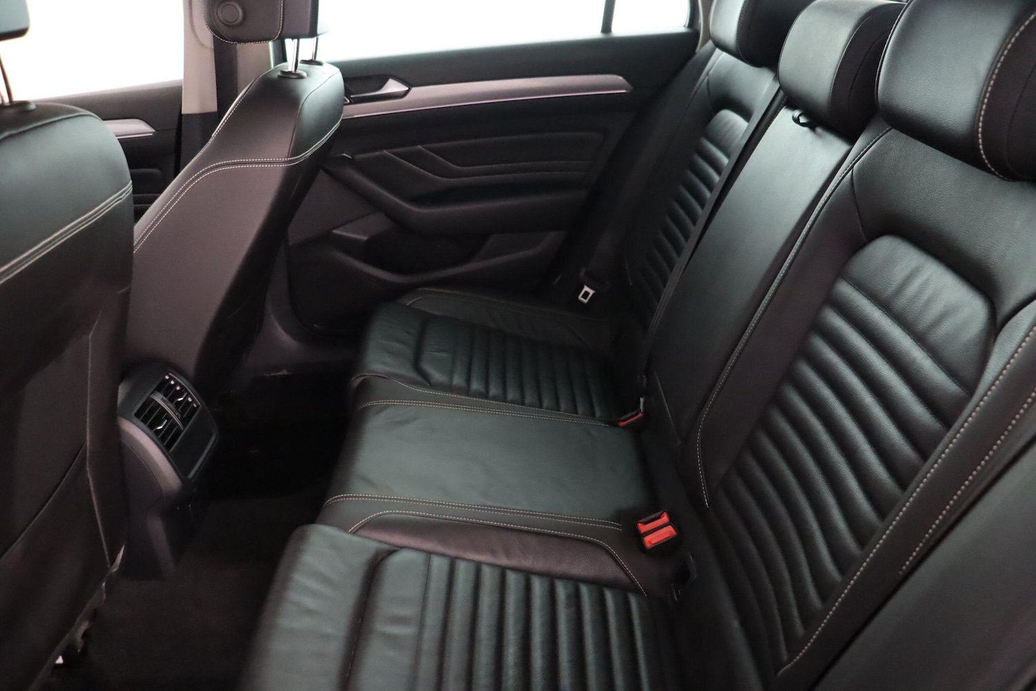 Used Volkswagen Passat 2023 for sale - 78071834: Photo 14