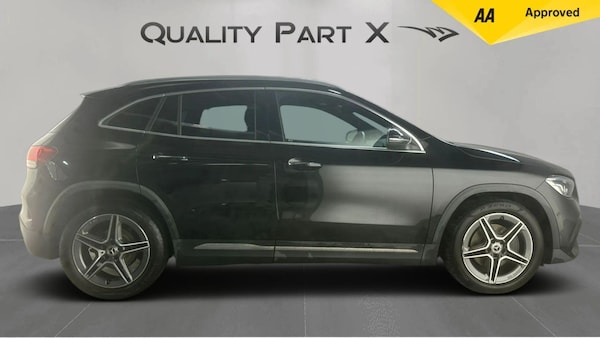 Used Mercedes-Benz GLA 2020 for sale - 76214303: Photo 2
