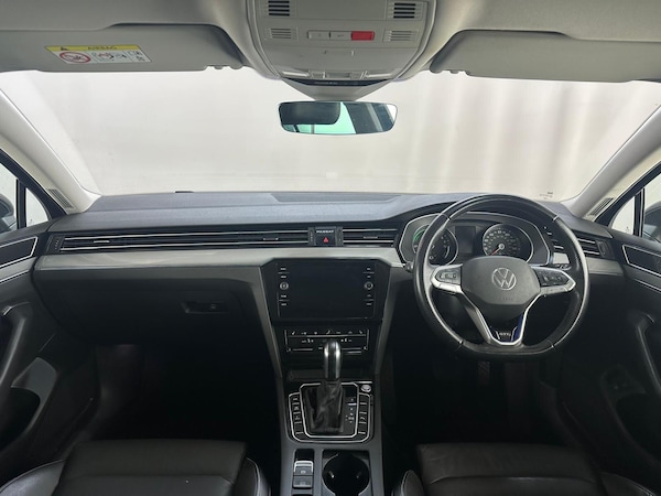 Used Volkswagen Passat for sale - 76270729: Photo 10
