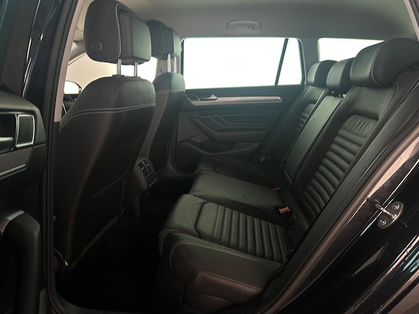 Used Volkswagen Passat for sale - 76270729: Photo 13