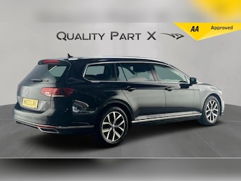 Used Volkswagen Passat for sale - 76270729: Photo 3