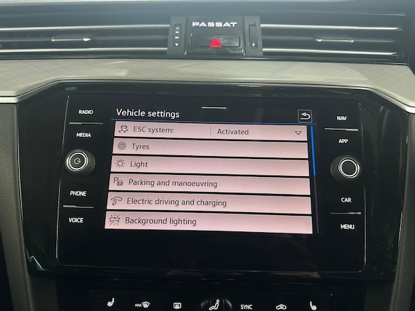 Used Volkswagen Passat for sale - 76270729: Photo 49