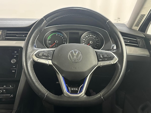 Used Volkswagen Passat for sale - 76270729: Photo 9
