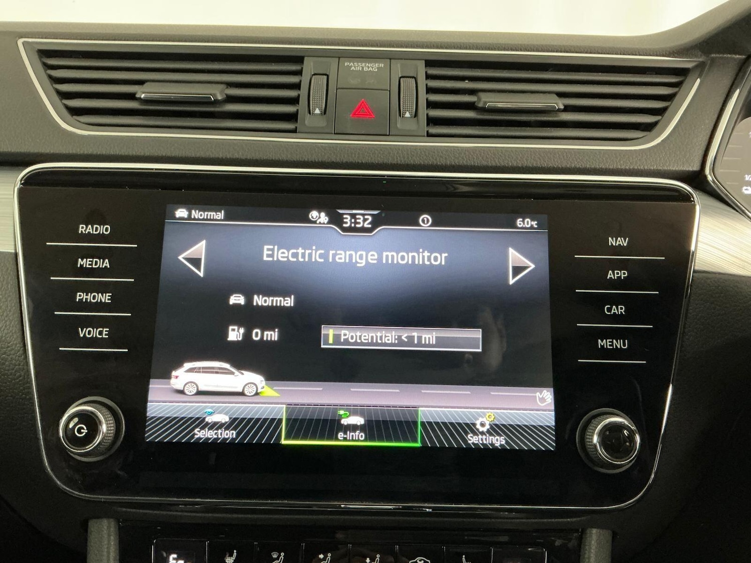 Used Skoda Superb 2022 for sale - 76689290: Photo 38