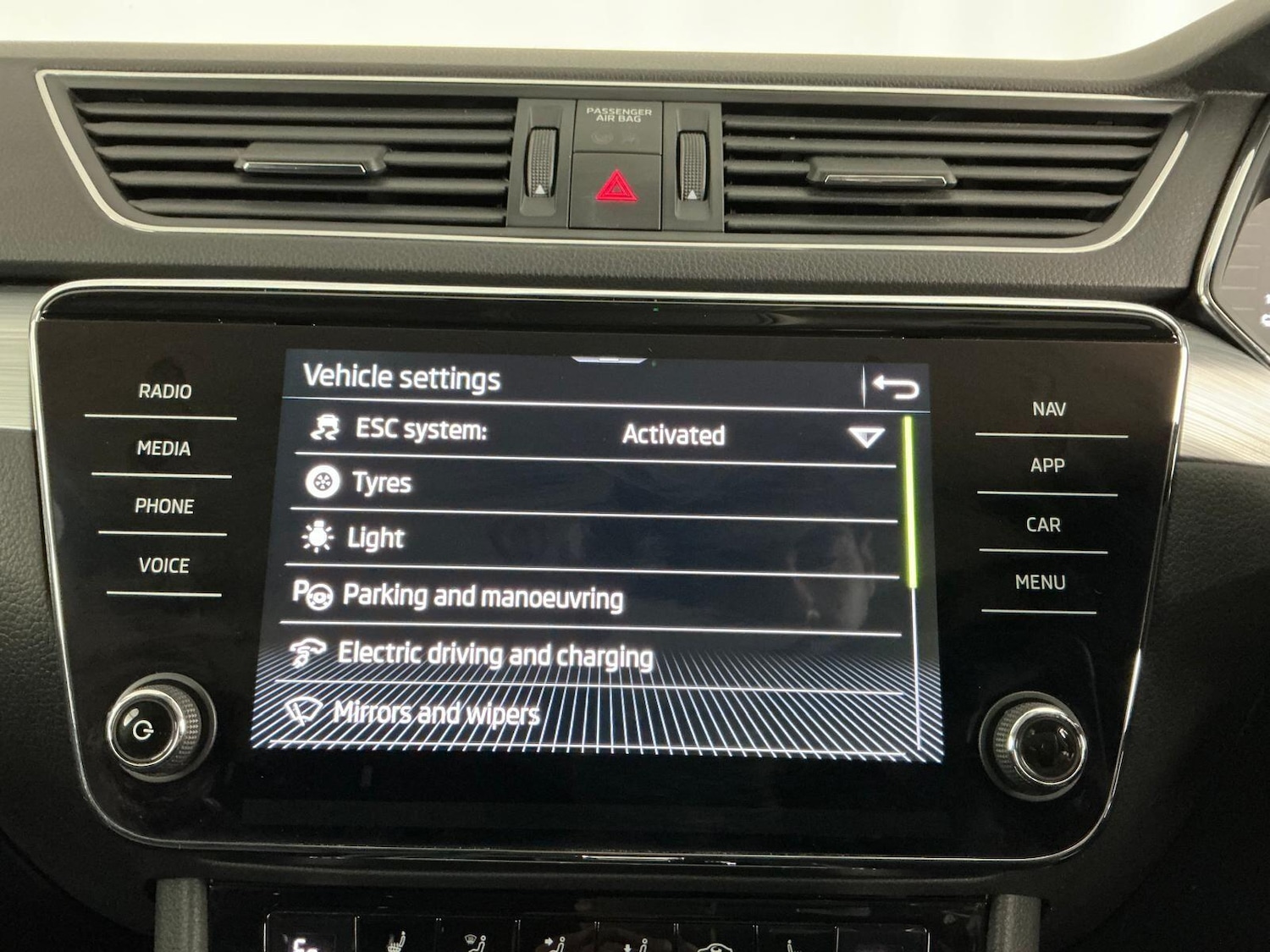 Used Skoda Superb 2022 for sale - 76689290: Photo 39