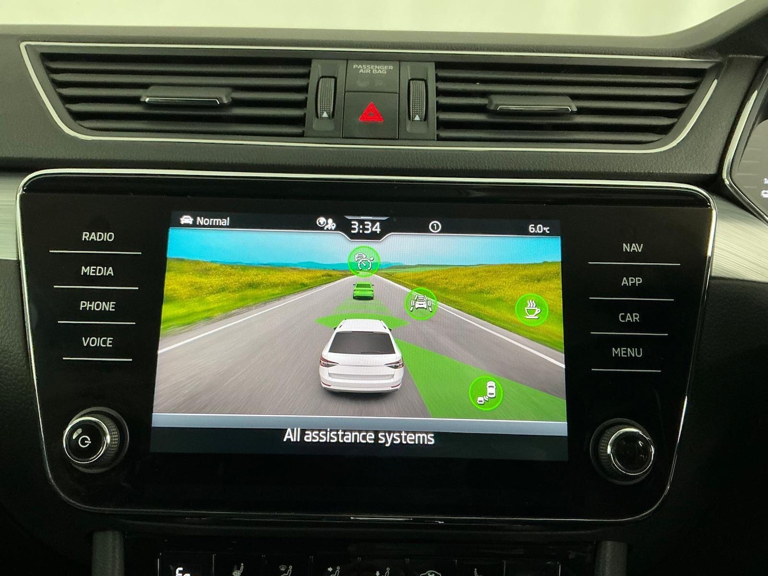 Used Skoda Superb 2022 for sale - 76689290: Photo 52