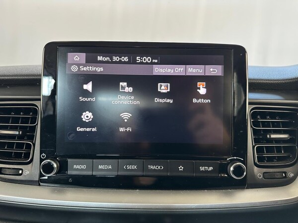 Used Kia Stonic 2024 for sale - 75103735: Photo 41