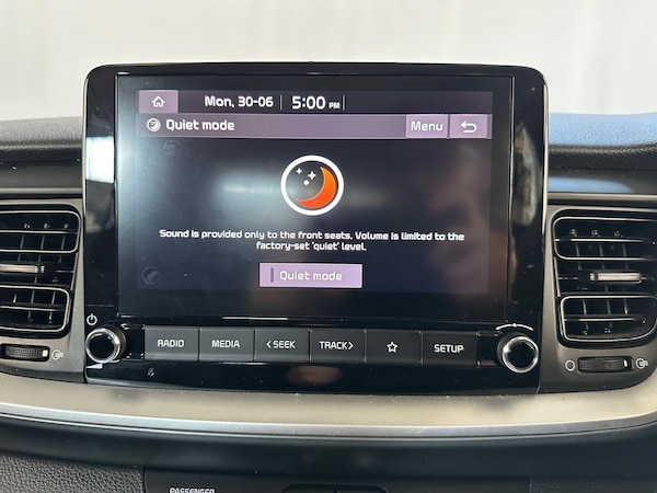 Used Kia Stonic 2024 for sale - 75103735: Photo 43